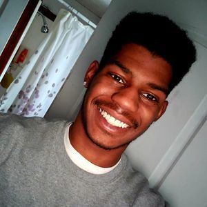 Meet your Posher, Desmond